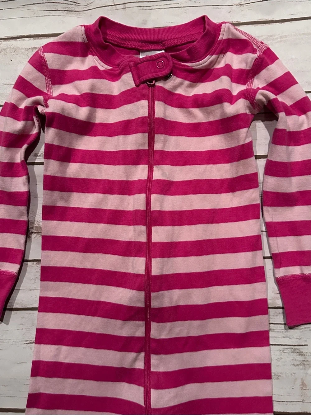 Hanna Andersson pink striped sleeper 90 fair stains